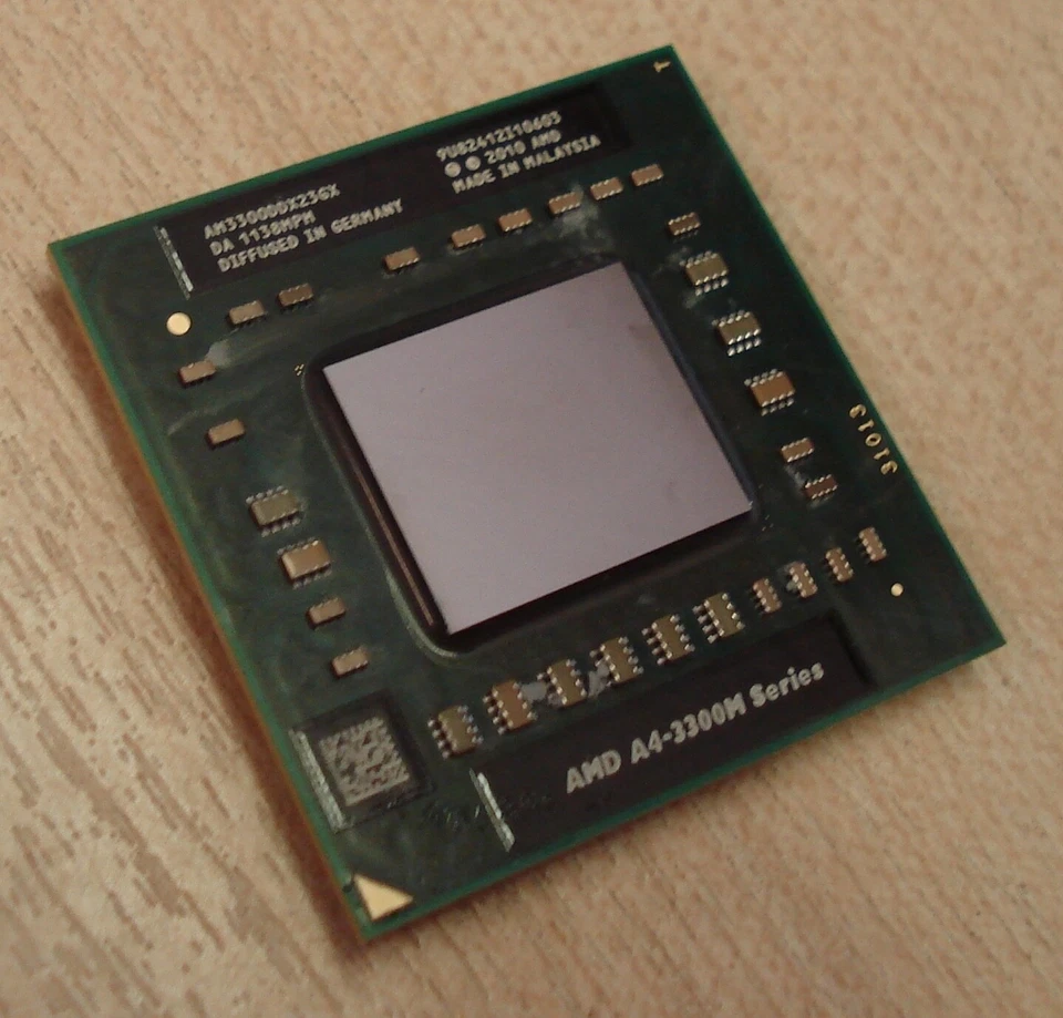 AMD A4-3300M Mobile APU CPU Processor Socket S1 1.9Ghz AM3300DDX23GX - Image 1 of 1