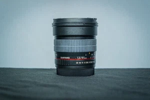 Samyang 85mm AS IF UMC F1.4 for Canon EF - Compatible with Full Frame and ASP-C - Picture 1 of 5