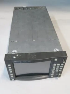 TEKTRONIX WFM 700 WAVEFORM MONITOR HD-SDI VECTORSCOPE 1.5GHZ - Picture 1 of 6