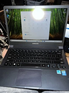 Samsung Laptop 900x,Intel Core i7-4500u,8GB RAM 256GB SSD WIN 11 Pro - Picture 1 of 2
