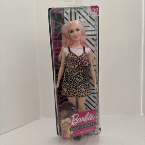 Barbie Fashionistas #109 Curvy Pink HairDoll Leopard Print Box Damage - Bild 1 von 9