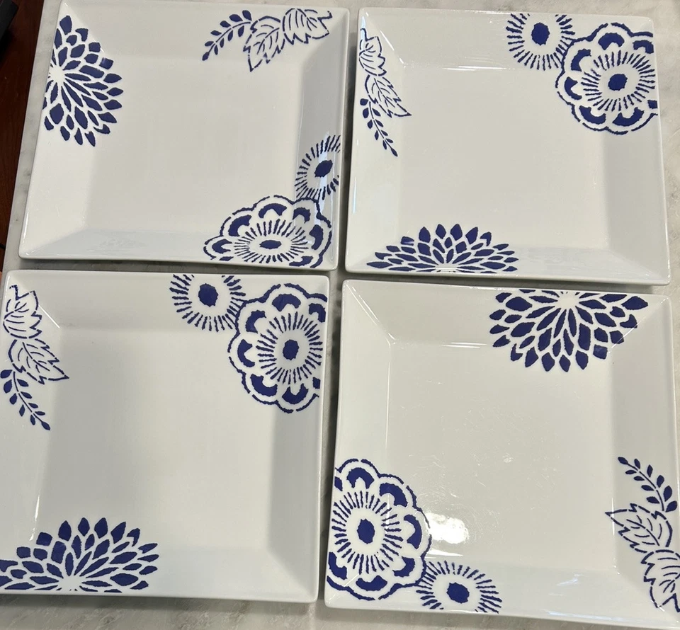Juego (4) Plato cuadrado THE CELLAR Whiteware MACYS Indigo Flowers 11 1/4" Foto 1 de 3