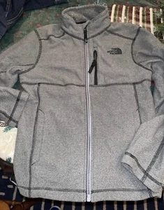 Boys North Face - Picture 1 of 3