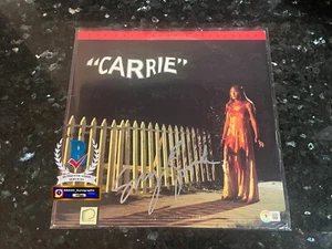 SISSY SPACEK FIRMATO CARRIE FIRMATO LASERDISC CARRRIE FIRMATO BAS COA BL75526 - Foto 1 di 2