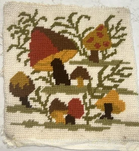 70’s Mushroom Completed 13” X 13” Yarn Needlepoint Canvas Handmade Unframed - Picture 1 of 2