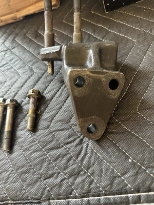 94-01 ACURA INTEGRA - MONTAJE POSTE MOTOR SERIE B18 B - OEM 3 PERNOS Foto 1 de 3