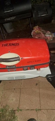 Parrilla térmica 2 Go, roja Foto 1 de 3