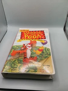 Winnie The Pooh Sing A Song With Tigger Vhs - Picture 1 of 3