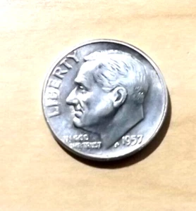 UNCIRCULATED 1957 USA ROOSEVELT DIME (32924) - Foto 1 di 3