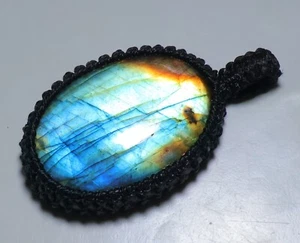 CIONDOLO OVALE MACRAMÈ 64 CT 100% NATURALE MULTI FUOCO PIETRA PREZIOSA LABRADORITE AA-116 - Foto 1 di 6