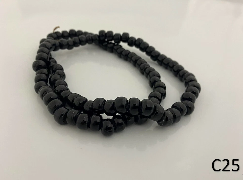 CUENTAS DE CUERVO DE VIDRIO 9 mm ¡TODOS LOS COLORES!!  Tú eliges 100 por hebra Foto 1 de 1