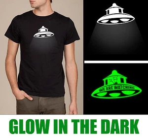 Camiseta UFO Alien Brilla en la Oscuridad con mensaje oculto, SERIGRAFÍA. - Imagen 1 de 1