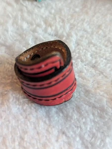 Italian Genuine Leather Ring Wrap Cuff Size 6 Marked FP Red Made In Italy - Picture 1 of 9