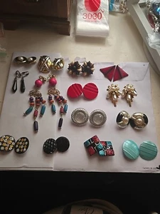Vintage Clip On Earrings Qty. Of 14 - Picture 1 of 2