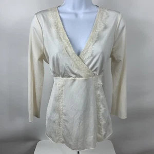 Motherhood Maternity Shirt Womens Medium 3/4 Sleeve Off White Lace Trim V Neck - Picture 1 of 10