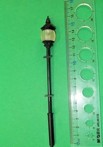 Y1-17 1:32 4 piezas modelo a escala 1 tren ligero diseño LED lamppost calle - Imagen 1 de 1