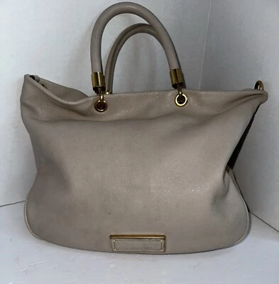 MARC JACOBS Too Hot To Handle Sia Hand Bag Sandstone Beige - Image 1 of 4