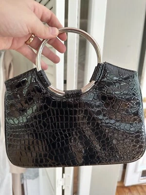 Bolso de mano/lucho grande Cato, piel de cocodrilo sintético negro Foto 1 de 2