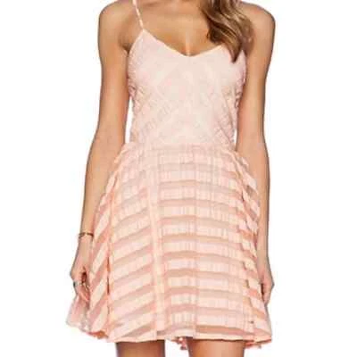 Vestido Patinador Greylin Finley Verano Melocotón Femenino Con Cordones Espalda Talla Pequeña Foto 1 de 4