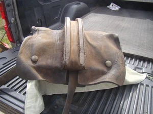 Antikes Paket Sattelleder und Holz tolle Patina sehr selten tolles Western Deko Artikel - Bild 1 von 20