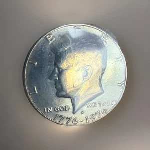 1976- D 40% Silber KENNEDY HALF DOLLAR. 1776-1976 Zweihundertjahrfeier - Bild 1 von 1
