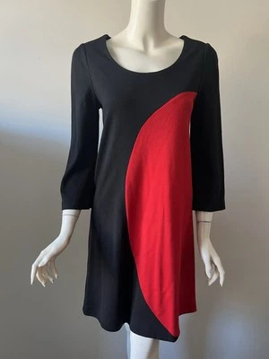DIANE VON FURSTENBERG DVF Luna Red Black Round Neck 3/4 Sleeve Wool Mini Dress 8 - Image 1 of 4