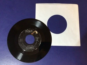 THE CHIPMUNKS~the chipmunk song / sleigh ride RCA~CHRISTMAS ~ 7” 45rpm ~ (45) Ex - Picture 1 of 3