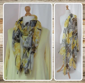 BRANDNEU, SKURRIL, ARTY, SENFGELB, BEMALTER BLÄTTERDRUCK, GROSSER SCHAL - Bild 1 von 23