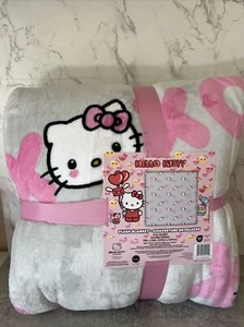 Hello Kitty White Pink Blue Spring Flowers Throw Blanket Full/Queen 90x90 - Picture 1 of 4