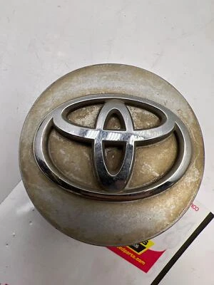 Tapa central de llanta de aleación Toyota Sienna Highlander Avalon OEM 4260307010 Foto 1 de 2