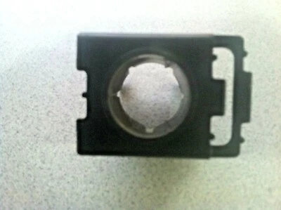 BMW 750i 750Li E65 E66 2005-2008 ~ parachoques trasero sensor de estacionamiento soporte moldura Foto 1 de 3