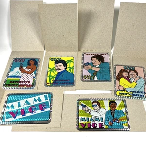 1980er Vintage Miami Schraubstock Prisma Automat Aufkleber Lot - Crockett Tubbs 6 Stück - Bild 1 von 15