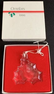 Orrefors 1990 Swedish Crystal Christmas Ornament EUC In Box Holly Leaf - Picture 1 of 2