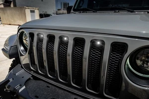 Oracle for Pre-Runner Style LED Grille Kit for Jeep Gladiator JT - White - Picture 1 of 4