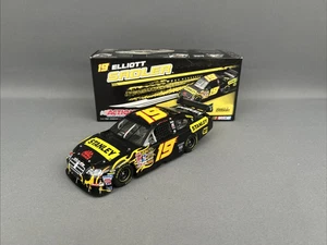 Action 1/24 Scale 2009 Elliott Sadler #19 Stanley Dodge Charger Diecast NIB - Picture 1 of 16