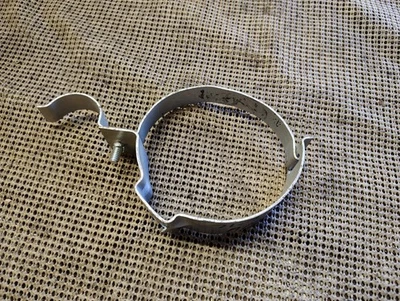 Buick Riviera Electra 225 1971 1972 1973 LeSabre A/C silenciador abrazadera soporte Foto 1 de 4