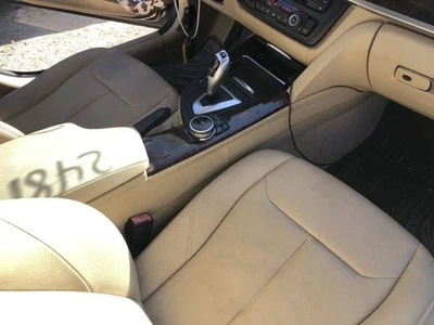 Consola piso delantero sin bandeja trasera deslizante para BMW 320i 909332 12-18 Foto 1 de 4