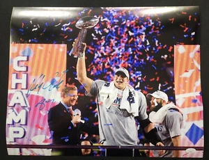 Rob Gronkowski Signed Auto New England Patriots Superbowl 16x20 JSA AQ95155 - Picture 1 of 4