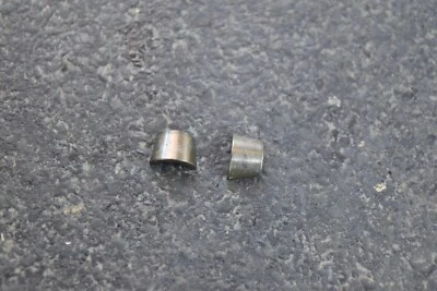 HONDA CB650 CB750 CB900 CL100 CL125 CB500 XL250 ДЕРЖАТЕЛИ КЛАПАНОВ НАБОР ИЗ 2 - Изображение 1 из 4