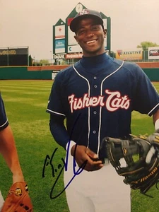 Adeiny Hechavarria Signed New Hampshire Fisher Cats 8x10 Photo Miami Marlins - Picture 1 of 1