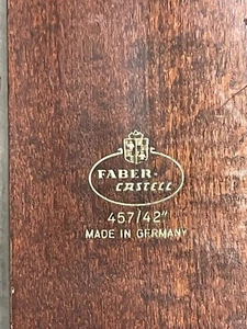 Antico righello quadrato vintage Faber Castell in legno 457/42 T made in Germany - Foto 1 di 6