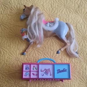 VINTAGE BARBIE MATTEL TRAGETASCHE & SNOWDANCE THE PALAMINO HORSE - Bild 1 von 11