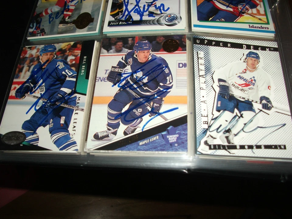 BILL BERG AUTOGRAPHED 1993-94 PARKHURST # 472 MAPLE LEAFS - Image 1 of 1