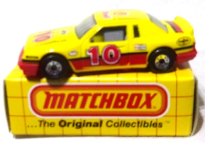 MJ7 火柴盒 - 黄色盒 - MB 10 - 别克 LeSabre - 黄色 — 第 1/4 张图片