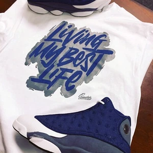 Camisa Match Jordan 13 Zapatos Gris Pedernal - Camiseta Living Life - Imagen 1 de 2