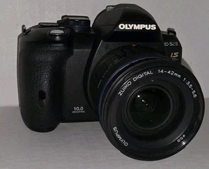 Olympus E-520 IS 10MP Digitale Spiegelreflexkamera E520 FUNKTIONIERT - Bild 1 von 6