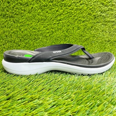 Sandalias deportivas Crocs Capri V para mujer talla 11 negras para caminar en la playa Foto 1 de 4
