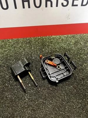 Stihl Bg45 Bg55 Bg85 Petrol Hand Held Leaf Blower Air Filter & Inlet Parts - Image 1 of 2