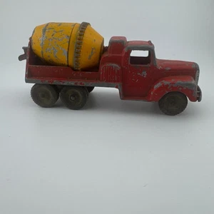 Vintage Tootsie Toy Metal Cement Truck Red/Yellow Chicago 24 U.S.A. P-10290 - Bild 1 von 5