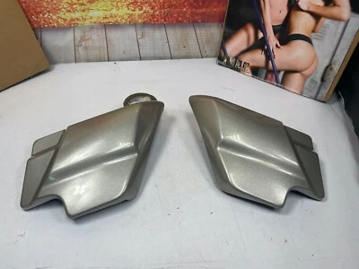 Carenados cubiertas laterales originales Harley 09-23 Touring Silver Fortune Foto 1 de 4